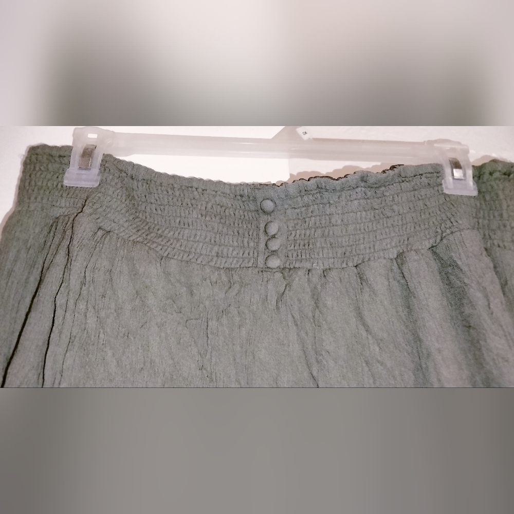 High-low skirt - Picture 3 of 3